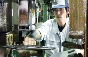 先輩社員_佐藤01